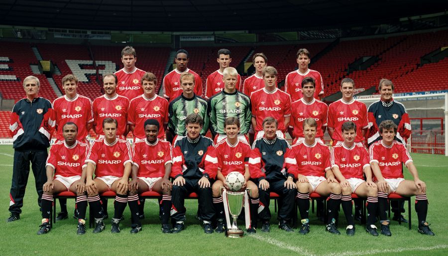 功与他背后 功与他背后